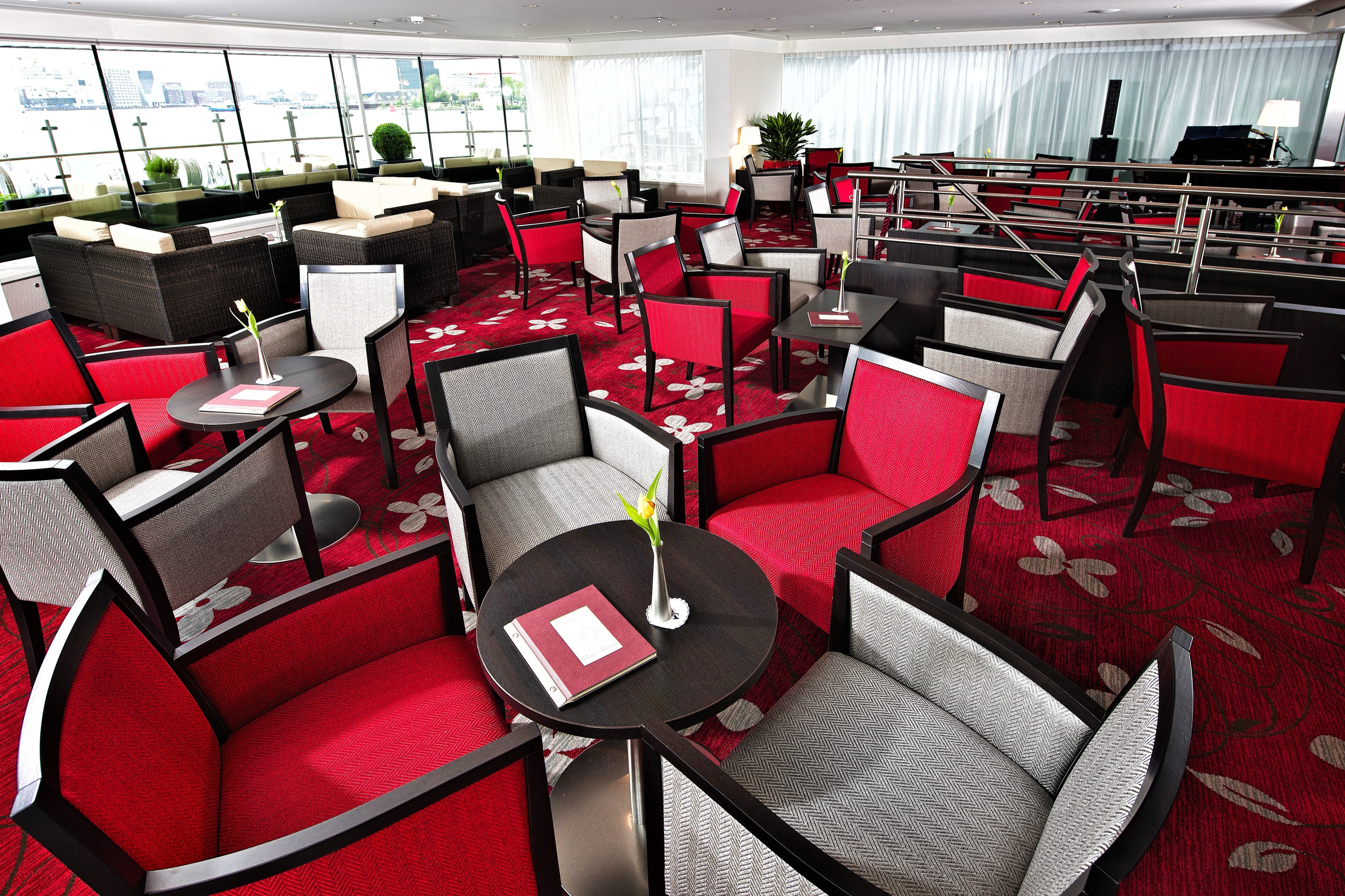 Avalon Visionary - Panorama Bistro